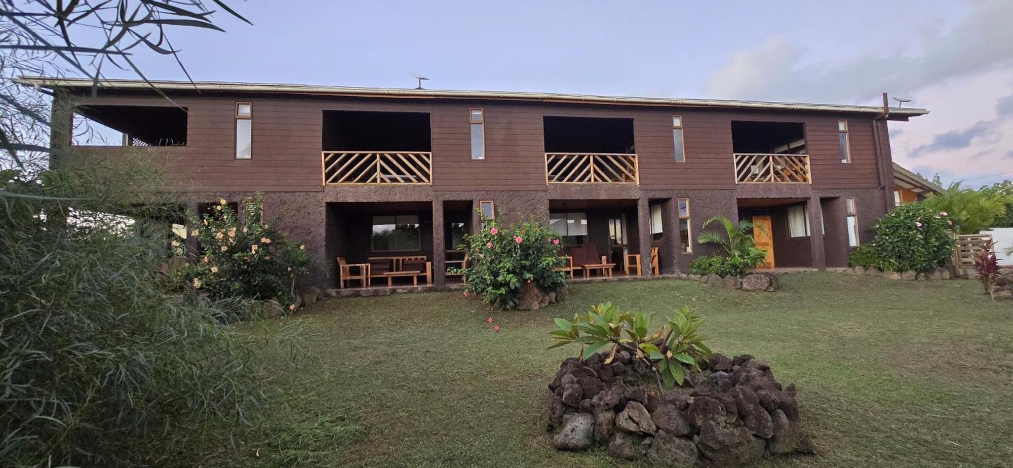 Apartamentos Tupuna Lodge Анґа-Роа Екстер'єр фото