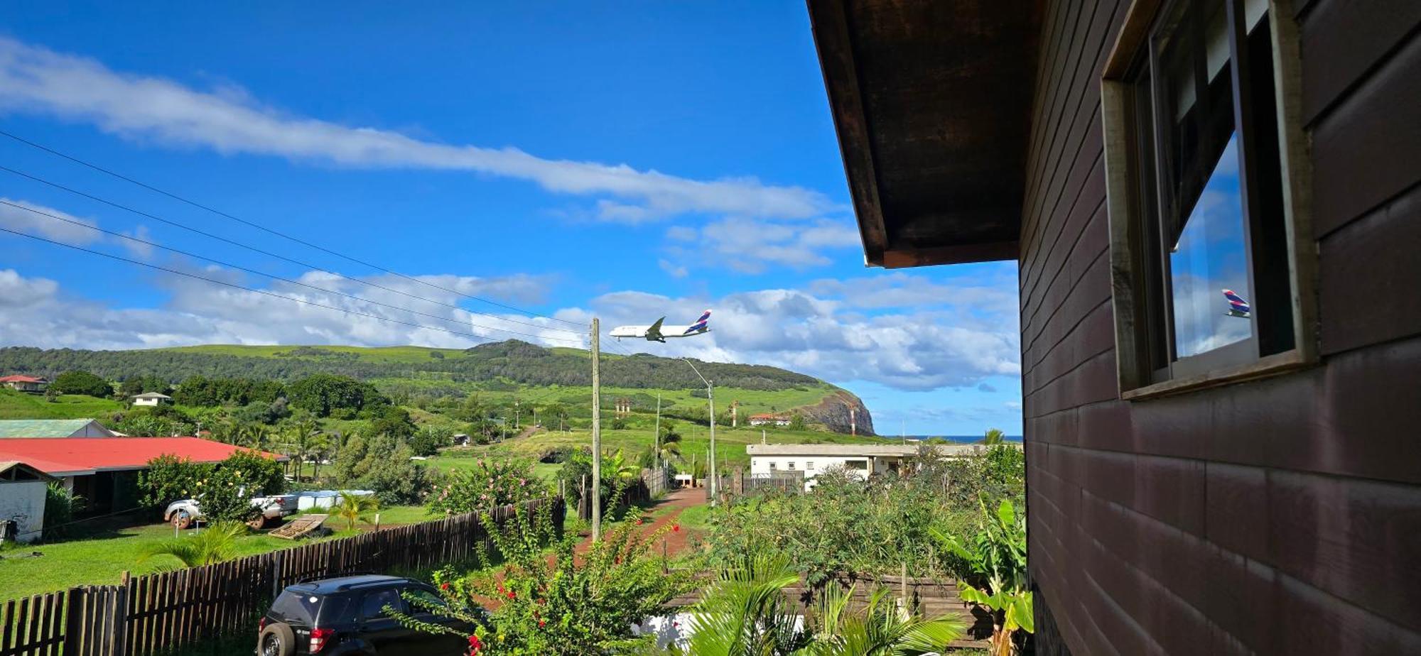Apartamentos Tupuna Lodge Анґа-Роа Екстер'єр фото