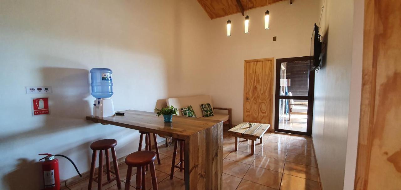Apartamentos Tupuna Lodge Анґа-Роа Екстер'єр фото