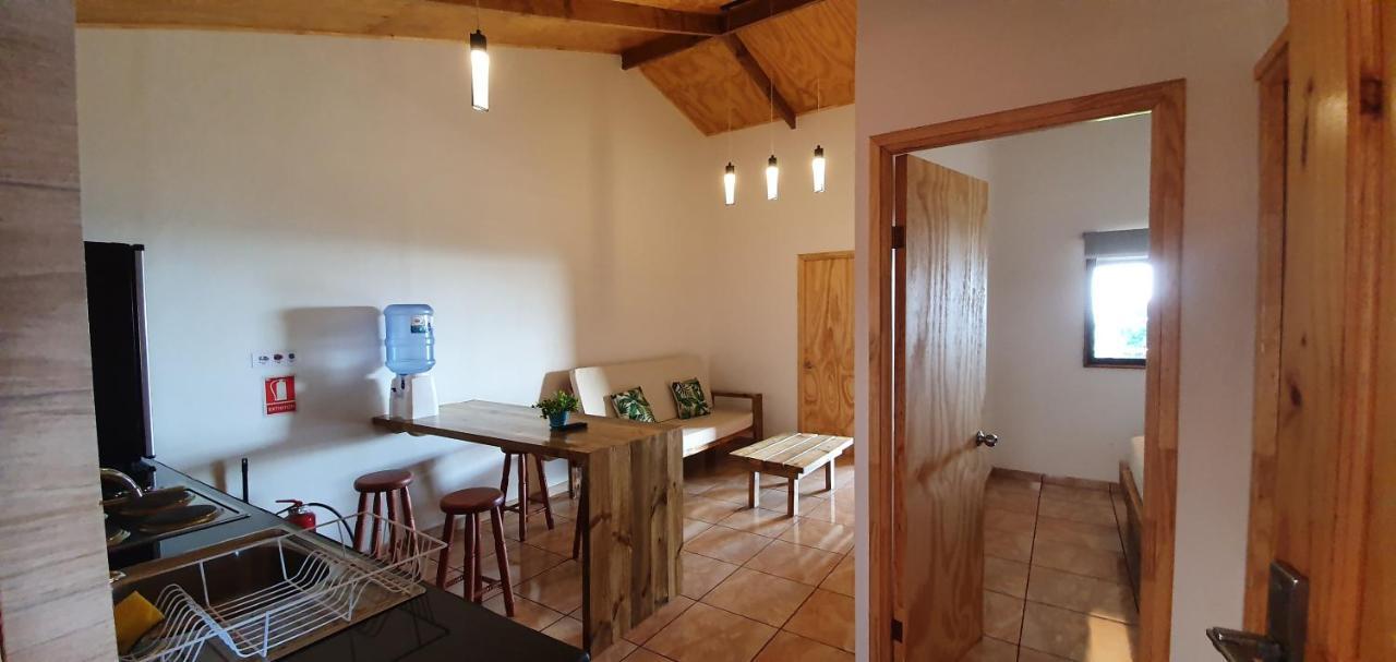 Apartamentos Tupuna Lodge Анґа-Роа Екстер'єр фото